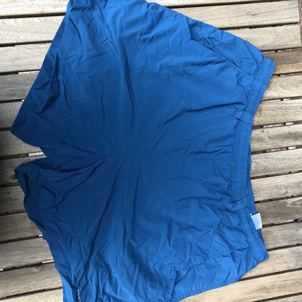 Columbia PFG shorts